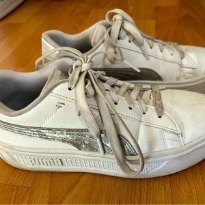 Puma smash platforms size 5.5 women white